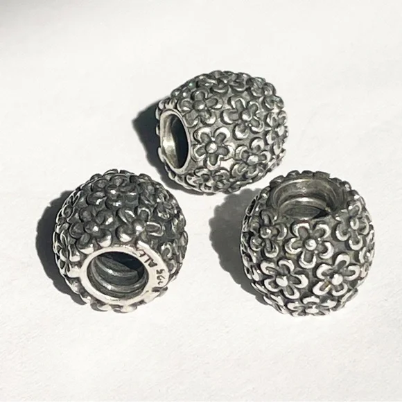 PANDORA Rare Perfect Posies Charm Floral 
Retired Flower Bead - 790566 - Picture 2 of 8